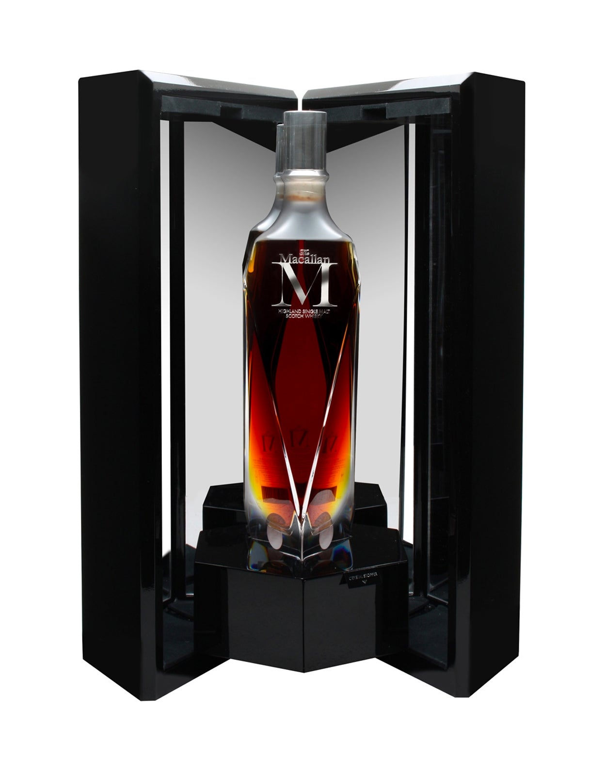 THE MACALLAN M 2022                     